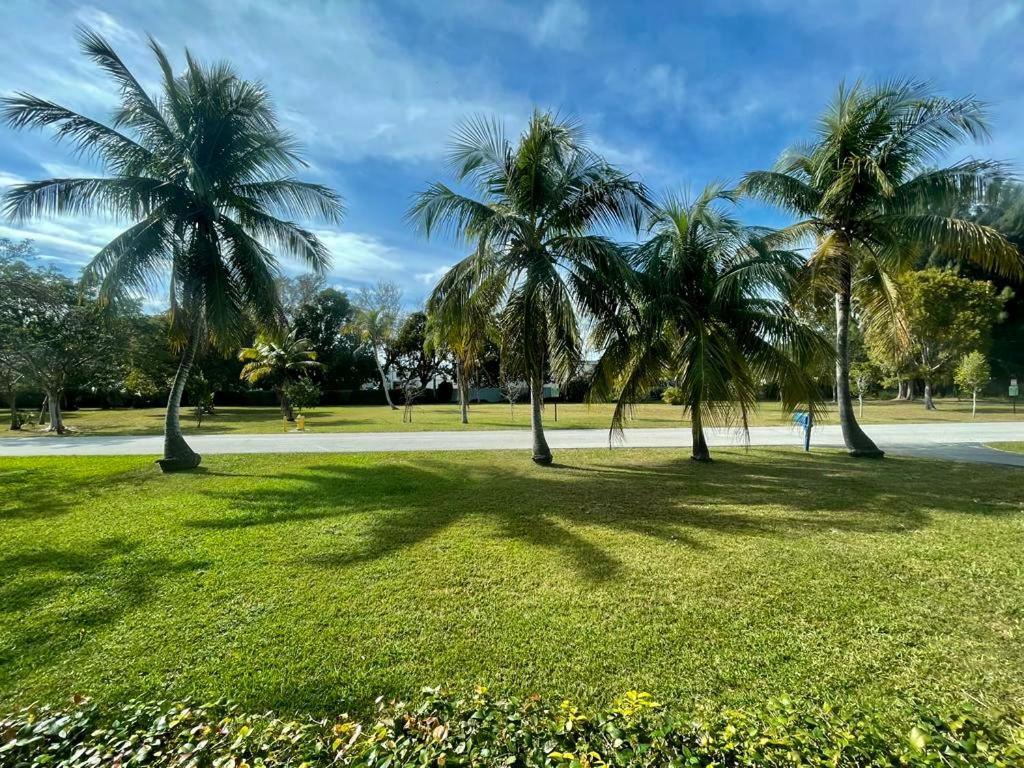 King'S Courtyard View Room Miami Kültér fotó